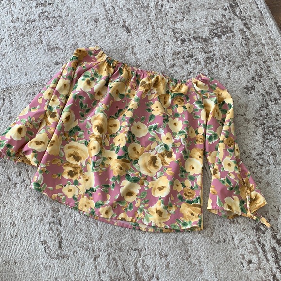 Kids girls off the shoulder top size large. - Picture 1 of 6